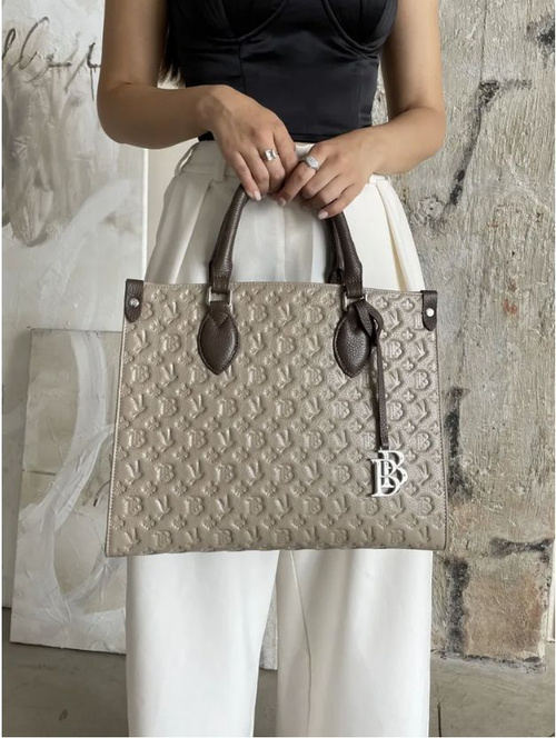 Порно ағасы қарындасын жалайды YouTube сайтындағы порнографиялық бейнелер