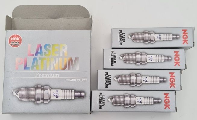 Свечи зажигания 4ШТ платиновые NGK 94833 (PLFER7A8EG), Япония (VAG