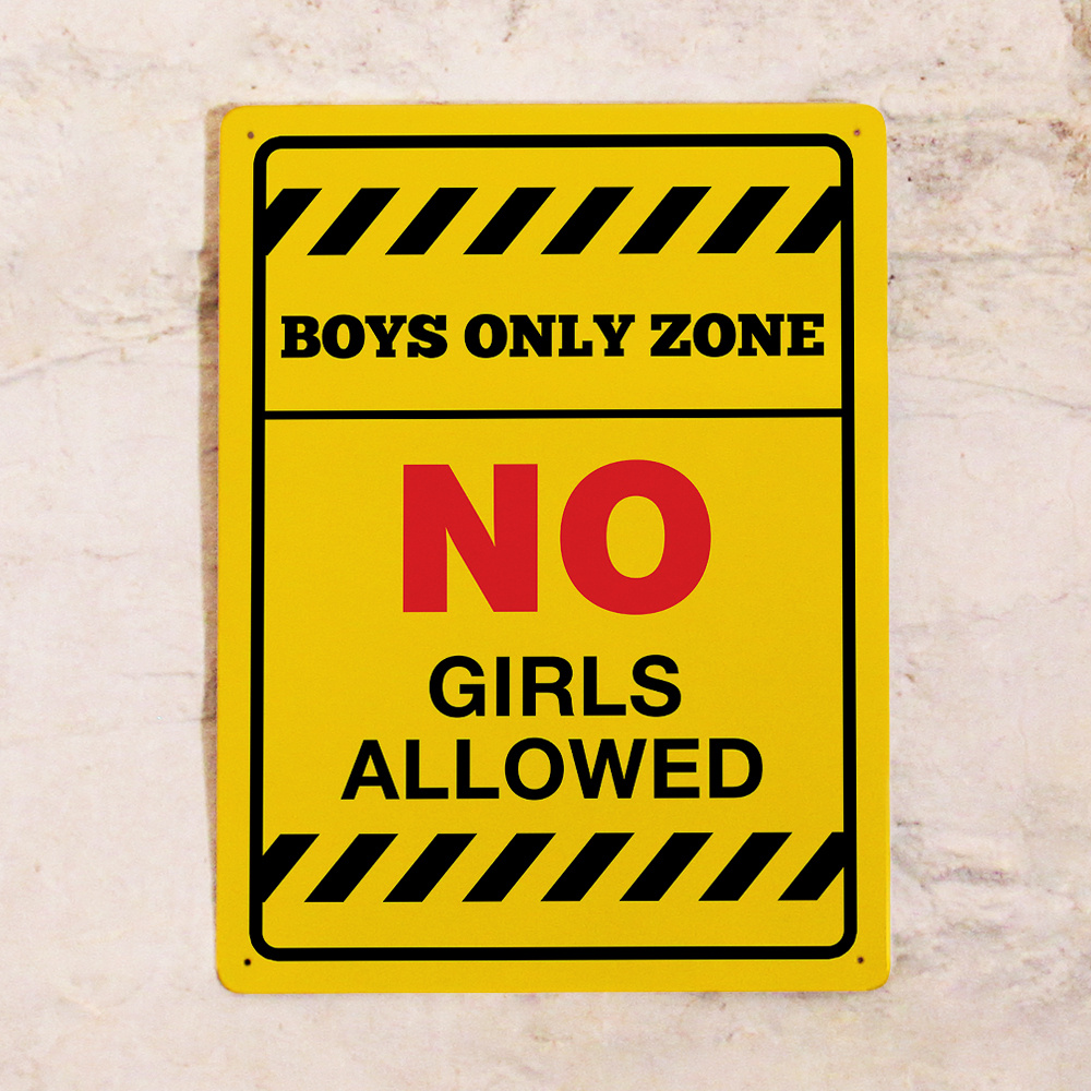 Распечатать не входить. Таблички на дверь в комнату. Таблички на дверь в комнату для девочек. Надпись на дверь в комнату подростка. Смешные таблички на дверь в комнату