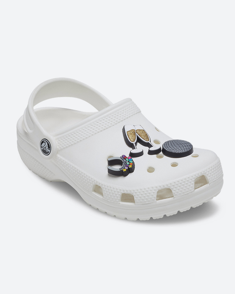 Crocs 3 store