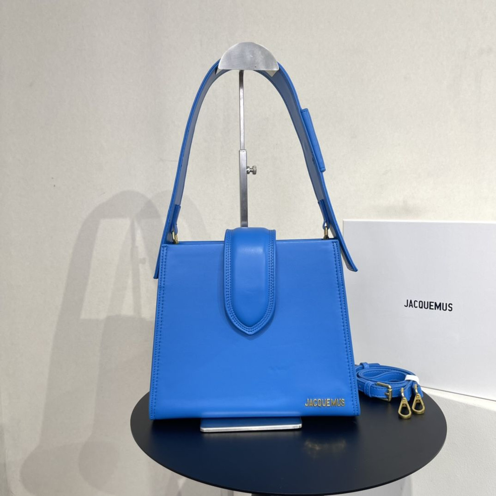 JACQUEMUS Сумка на плечо - купить с доставкой по выгодным ценам в ...