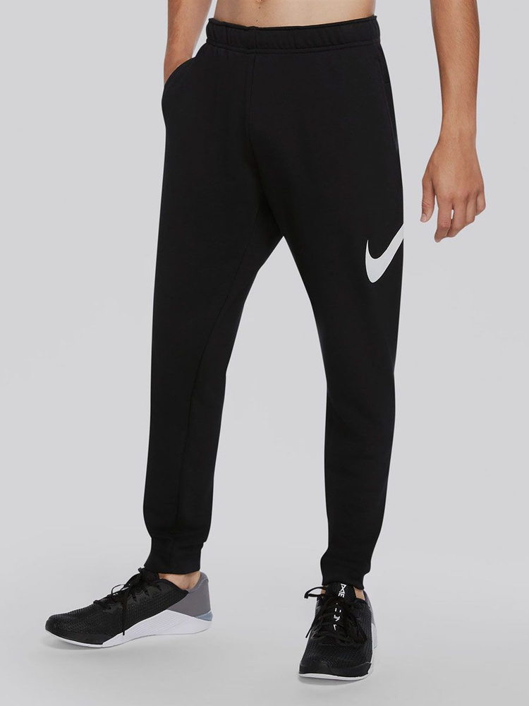 Nike 2025 dry taper