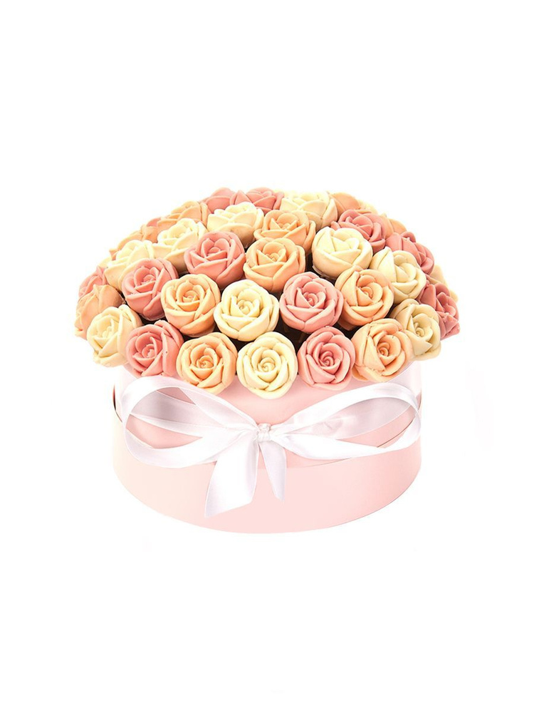 Букет из конфет в розовой шляпной коробке. Подарочный набор из 51 шоколадной розы (белые, оранжевые, #1