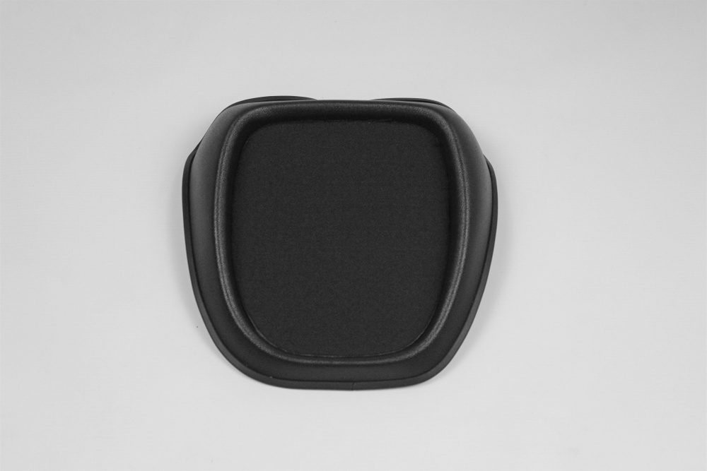 Коврик (Полка) на приборную панель Largus (Ларгус) (Маленькая) - купить ...