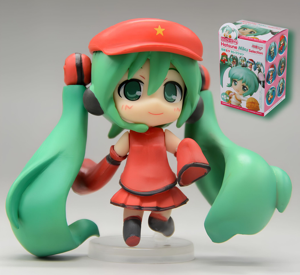 Фигурка Мику Хацунэ / Miku Hatsune (7см) - купить с доставкой по ...