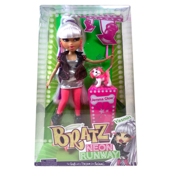 Кукла Bratz Ясмин — купить куклы в интернет-магазине OZON по