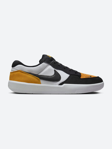 Nike hotsell bruin yellow