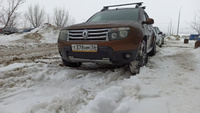 Зимняя заглушка решетки переднего бампера(с дхо без обвеса) Renault Duster 2010 - 2014 (шагрень) #30, Samigulla S.