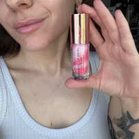 Makeup Revolution блеск для губ Lip Swirl Ceramide Gloss: оттенок Sweet Soft Pink, увлажняющий, прозрачный, блестящий, розовый #23, Алина Б.