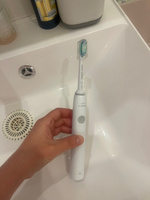 Philips Sonicare Электрическая зубная щетка HX3641/02, белый, серый #33, Виктория С.