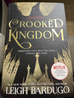 Crooked Kingdom (Six of Crows Book 2) (Leigh Bardugo) Продажное королевство (Книга 2 в серии Шестерка воронов) (Ли Бардуго)/Книги на английском языке #1, Malika D.