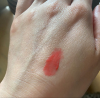 Makeup Revolution блеск для губ Lip Swirl Ceramide Gloss: оттенок Bitten Red, увлажняющий, прозрачный, блестящий, красный #15, Мария Ч