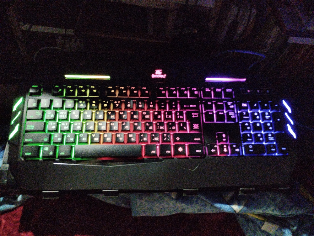 Defender игровая клавиатура мембранная проводная Werewolf RGB (Full ...