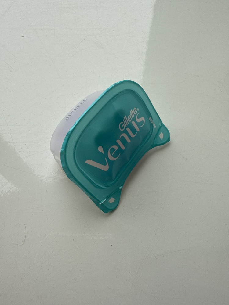 Сменные кассеты для бритвы Gillette Venus Breeze (cо встроенными ...