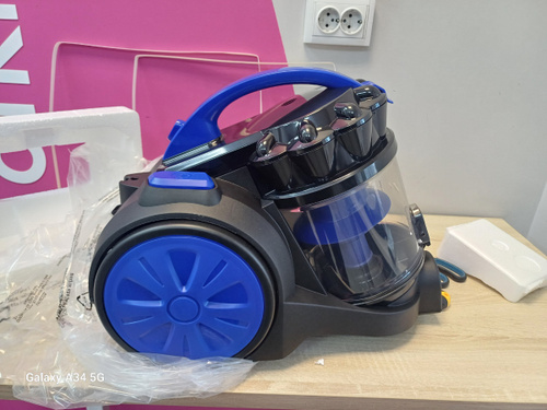 Пылесос Ginzzu VS435, Black Red мощностью 2400вт и контейнером 4литра ...