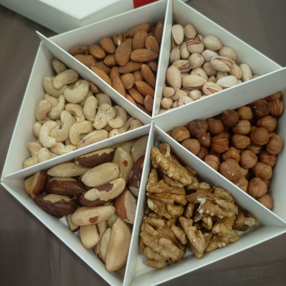 Смесь орехов и сухофруктов 500гр премиум ассорти микс купить на OZON по ...