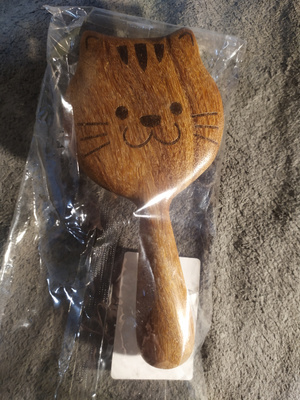 Массажер расческа из сандалового дерева купить на OZON по низкой цене ...