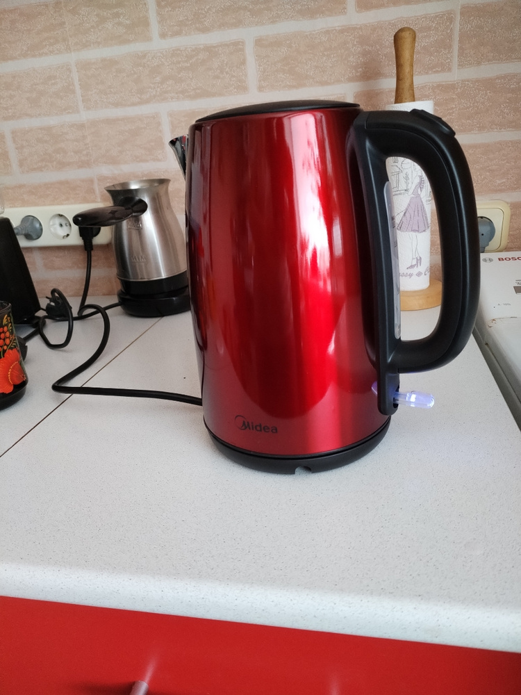 Чайник электрический Midea MK-8065, 1.7 л, контроллер Strix, эффект ...