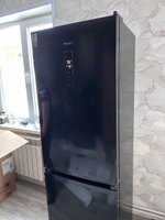 Weissgauff Холодильник Двухкамерный, Двухдверный, шириной 60 см