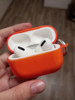 Чехол для AirPods Pro 2 с карабином, оранжевый полупрозрачный #71, Анастасия Э.