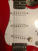 FENDER SQUIER MM STRATOCASTER HARD TAIL RED электрогитара, цвет красный #6, Артур Г.