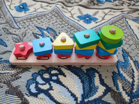Сортер-Пирамидка для малышей деревянная игрушка Alatoys "Геометрик", 15 деталей #1, Аidar А.
