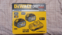 Комплект аккумуляторов и зарядного устройства DeWalt, DCB118T2 #1, Александр З.