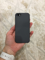 Силиконовый чехол на iPhone 5, 5S и SE / Apple Silicone Case DF для Айфон 5, 5С и СЕ  с бархатистым покрытием внутри, Темно-серый #16, Denis K.