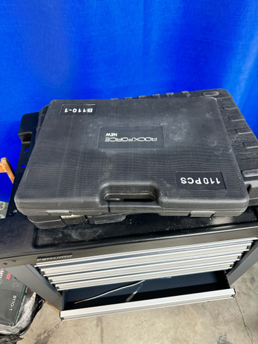 Набор Метчиков и плашек RF-B110-1:метрический 110 предметов ROCKFORCE ...