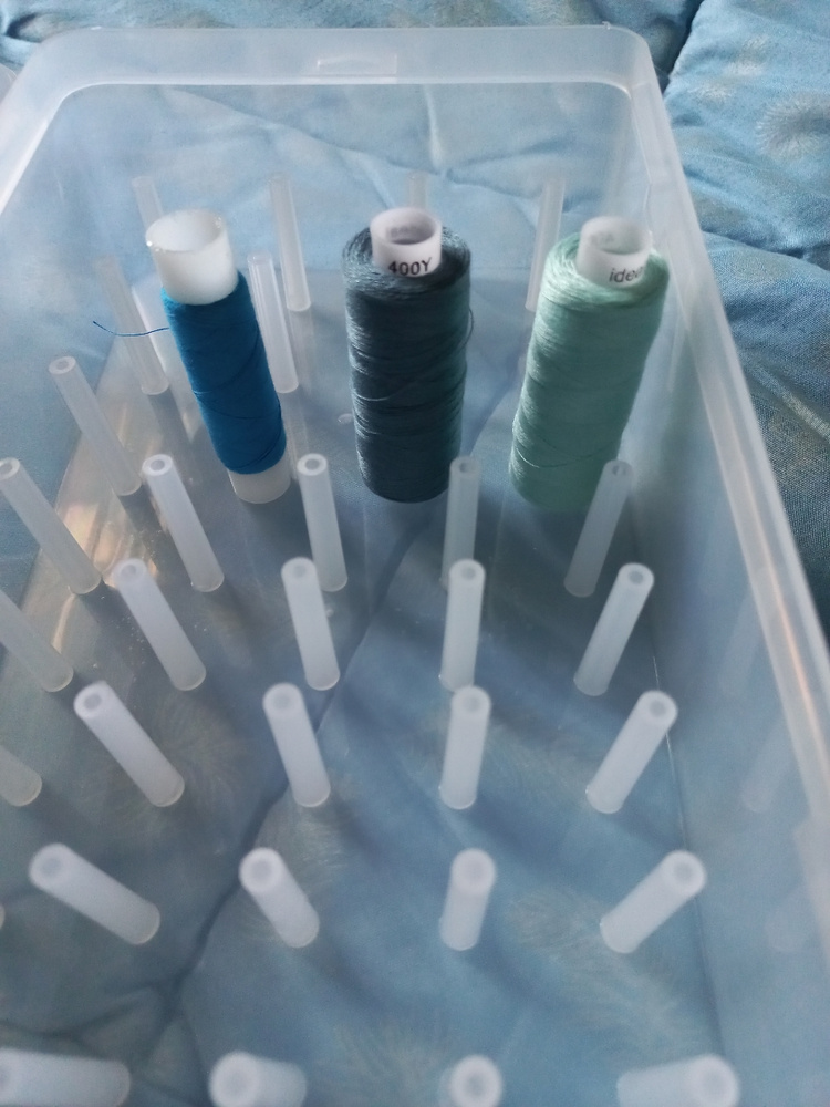 Органайзер для хранения ниток / Контейнер для рукоделия / Шкатулка для ...