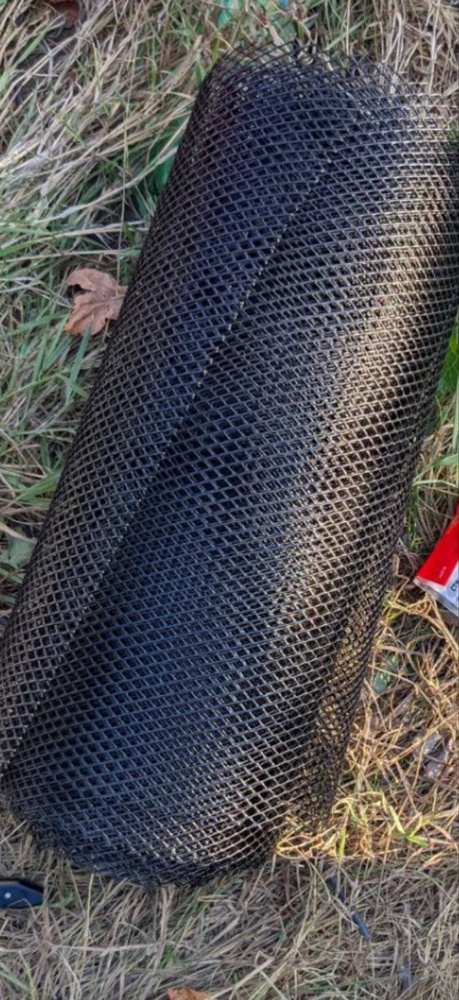 Сетка водостока для защиты желоба от листьев универсальная от 90 до 150 ...