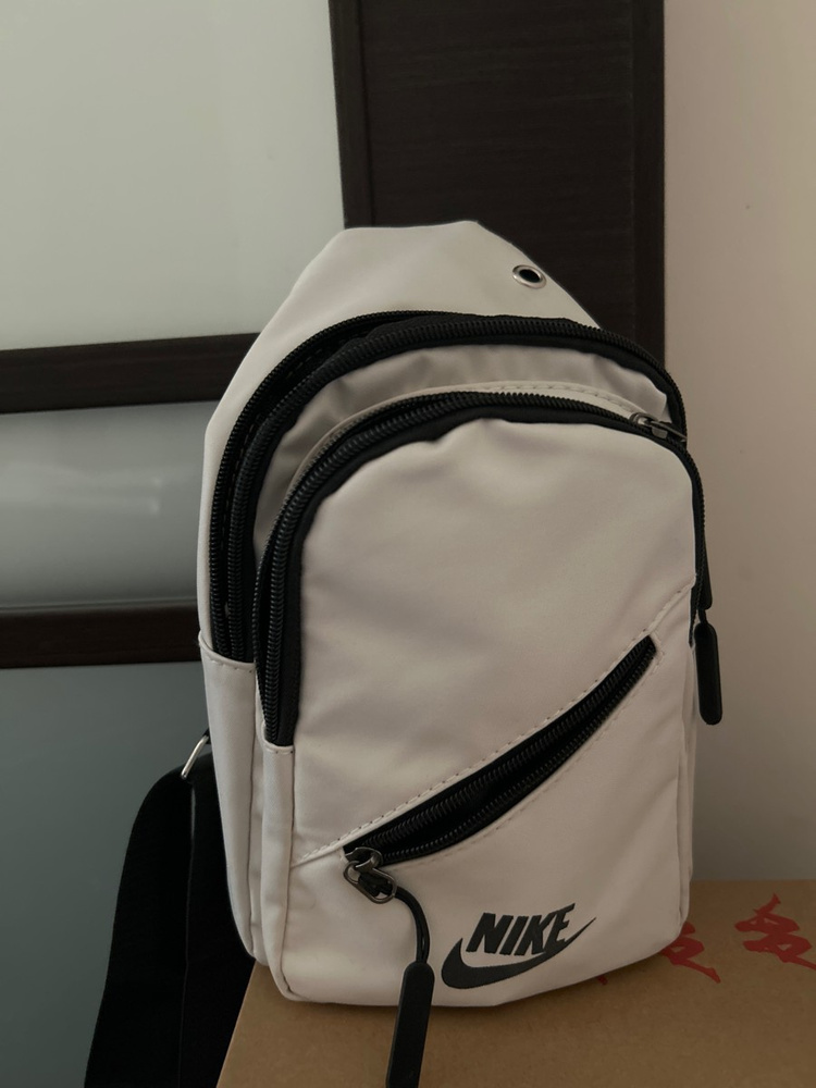 Вытянутая сумка Nike кросс-боди с держателем для бутылок, черная ...