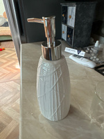 Диспенсер для жидкого мыла керамический ND Play "Antalya" / Дозатор для моющего средства для ванной и кухни (размер: 7х7х21 см) #1, Марина С.