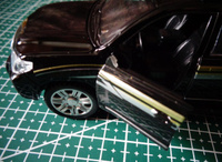 Машинка металлическая инерционная, игрушка детская для мальчика коллекционная модель 1:32 Toyota Land Cruiser ; Тойота черный #34, Николай