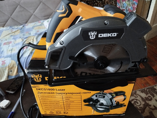 Пила циркулярная сетевая deko dkcs1800 laser (063-4192) [063-4192]. Deko laser 1800вт. Deko 1800 laser размеры. Дисковая (циркулярная) пила deko dkcs1800 1800вт, 185мм диск. Циркулярная пила аккумуляторная deko dkcs20, 20в, 165мм, 1*2.
