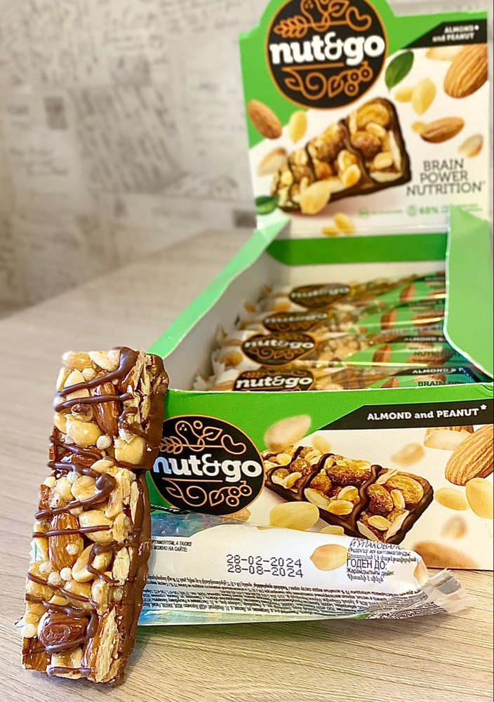 Батончики из жаренного миндаля с карамелью и нугой Nut and Go ...