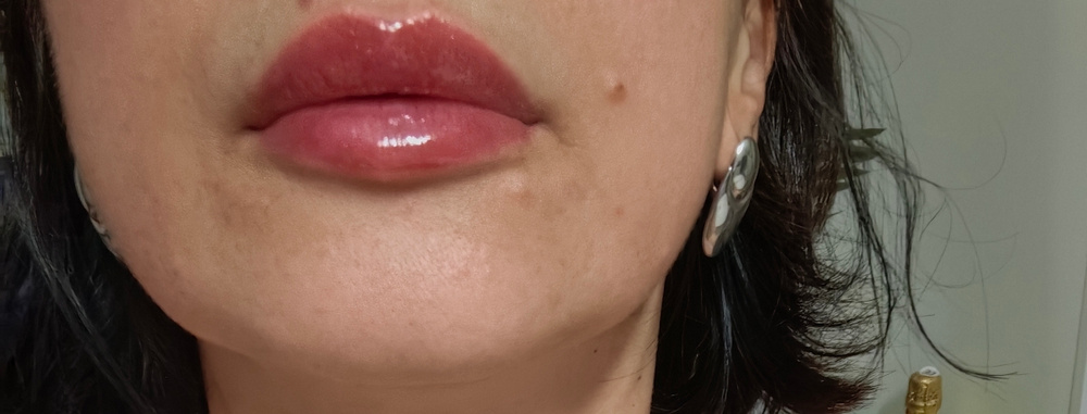 Clarins Natural Lip Perfector Блеск для губ, 06 rosewood shimmer, 12 мл ...