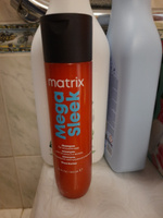 Matrix Mega Sleek Профессиональный шампунь для гладкости непослушных волос с маслом ши, 300 мл #4, Ольга С.