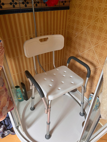 Санитарный стул ТИТАН сиденье с мягкой накладкой для ванны и душа ...