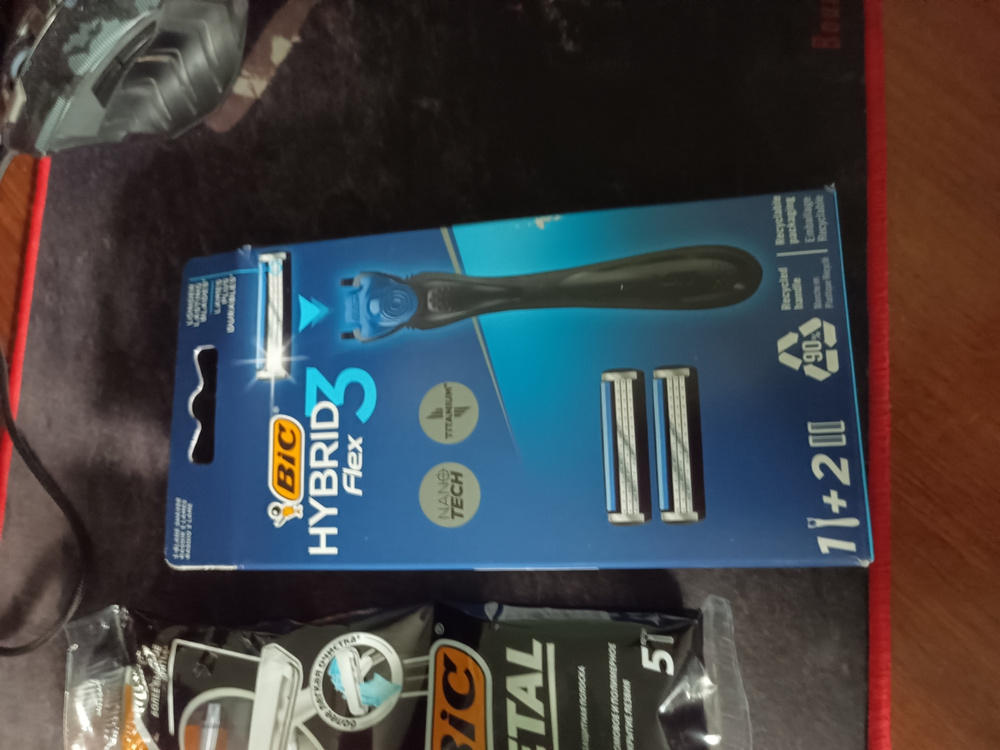 Бритва мужская BIC Hybrid 3 Flex, 3 нанотехнологичных подвижных лезвия ...