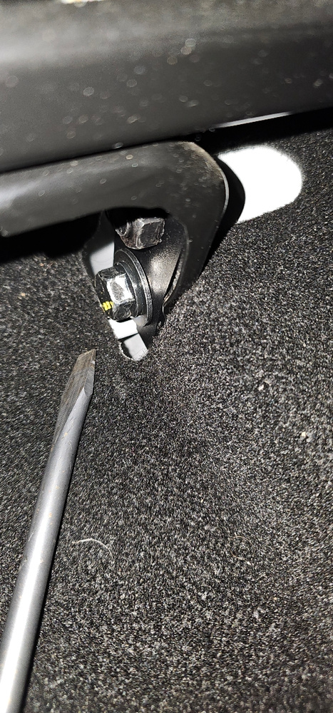 Проставки (кронштейны) передних сидений Haval F7 и Haval F7x ...