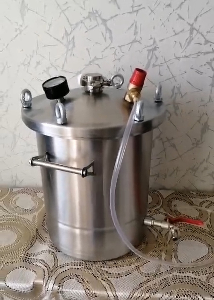 Автоклав Крестьянка на 15 литров для домашнего консервирования 2 в 1 на ...