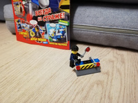 Журнал Lego city №6/2020 + игрушка ( полицейский + заграждение) #5, Ярослав Т.