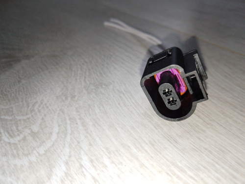 Разъем с проводами, фишка для датчика износа тормозных колодок ...