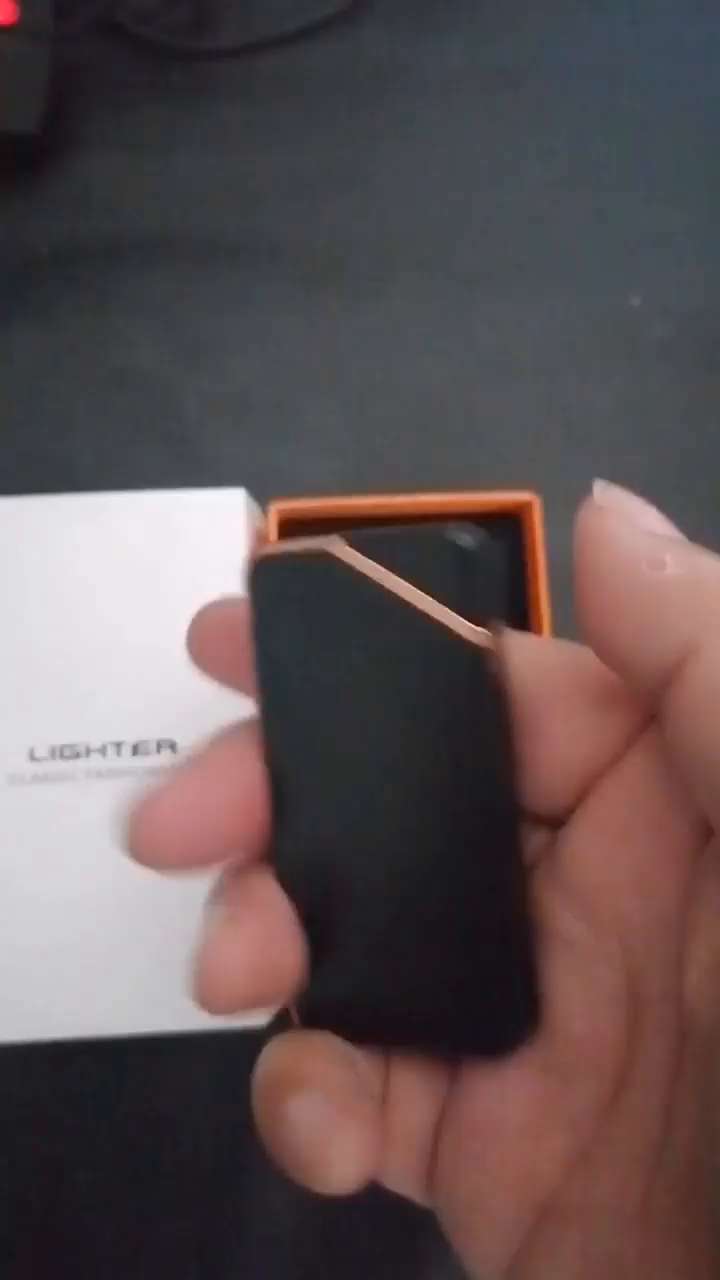 KLTONG Ветрозащитная USB-перезаряжаемая зажигалка (черная) -  с .