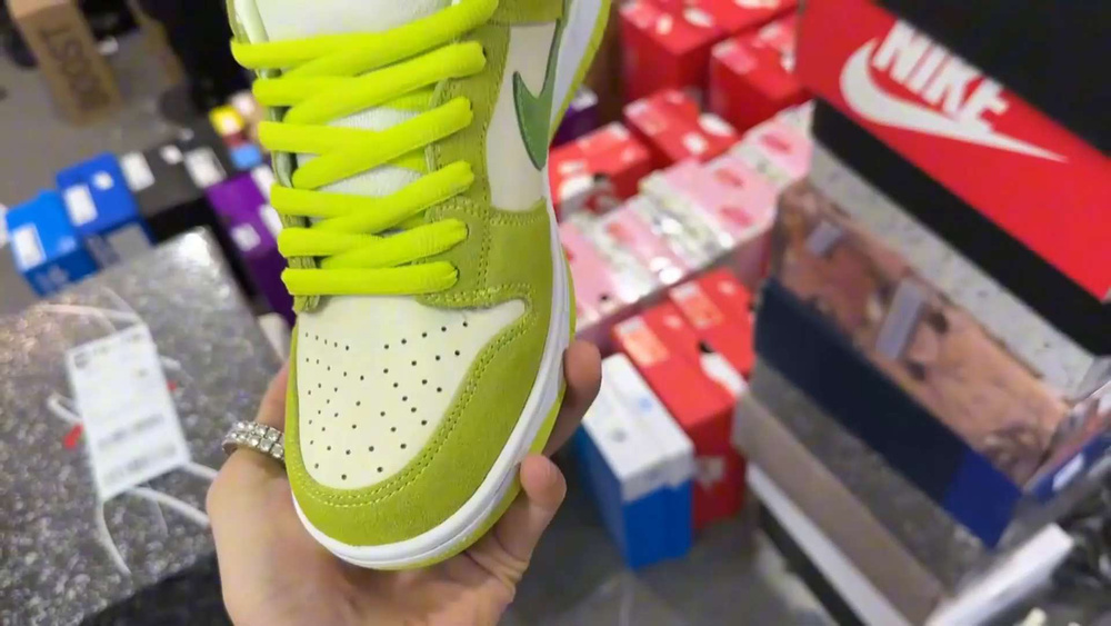 Кроссовки Nike Dunk - купить с доставкой по выгодным ценам в интернет ...