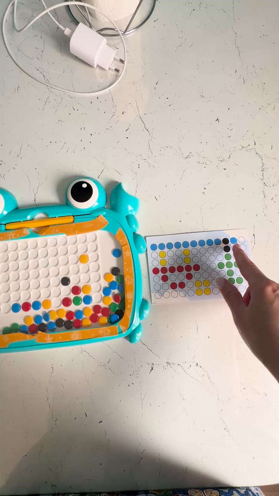 Развивающий магнитный планшет "Веселый краб",Магнитная цветная доска ...